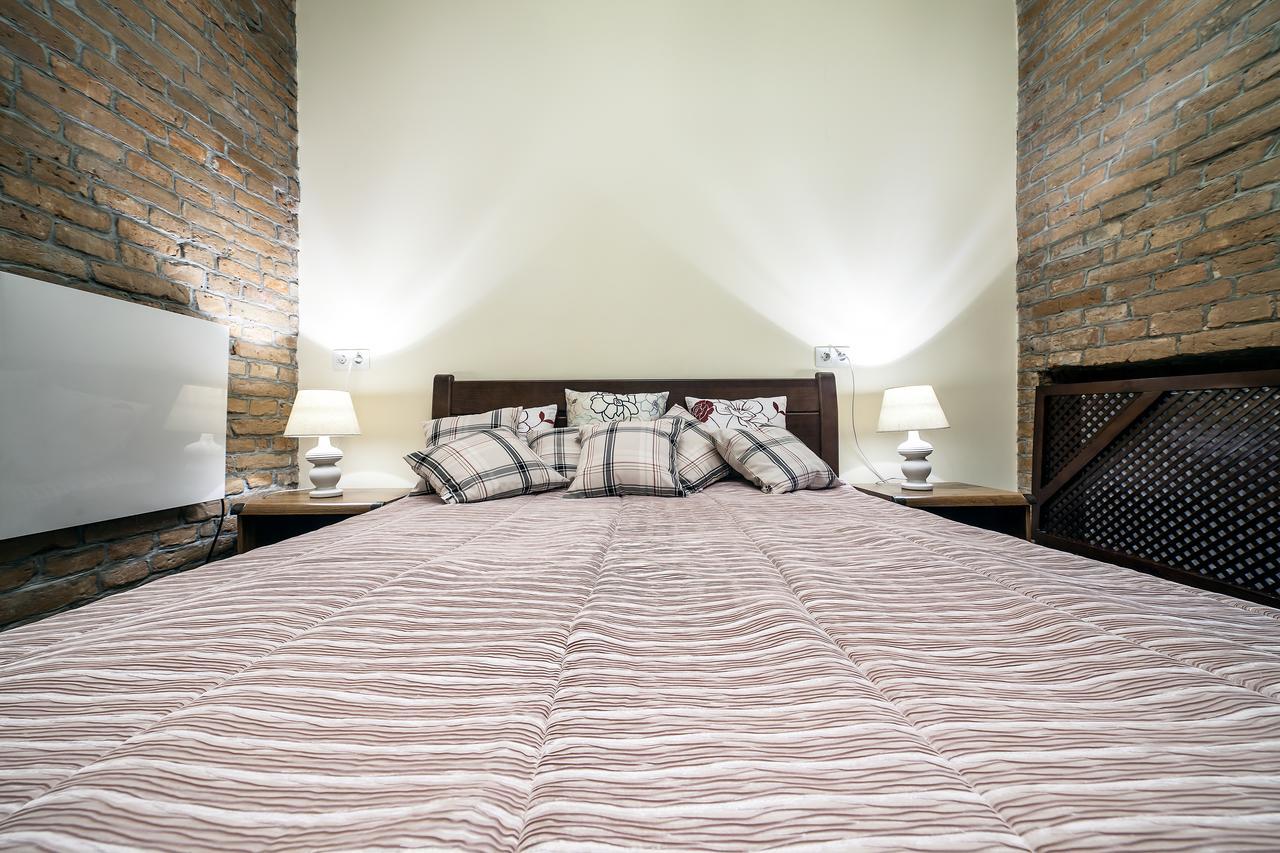 Vip Castle Apartmens Λβιβ Εξωτερικό φωτογραφία